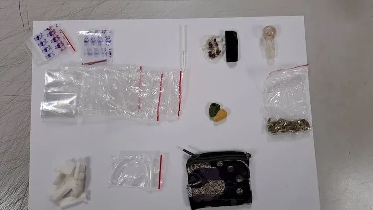 零錢包內的毒品。警方提供