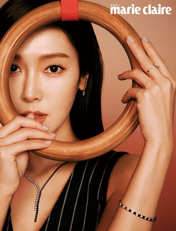 Jessica拍攝《Marie Claire美麗佳人》封面。《Marie Claire美麗佳人》提供