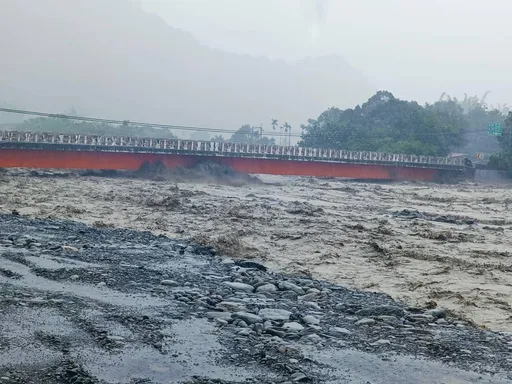 凱米強襲!15年前莫拉克重創 高雄那瑪夏再發土石流紅色警戒