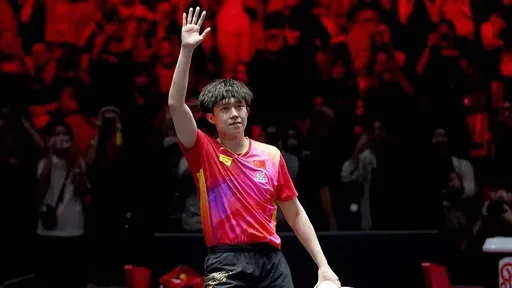 王楚欽爆冷落敗「問題不在球拍」 創中國桌球男單奧運最早出局紀錄