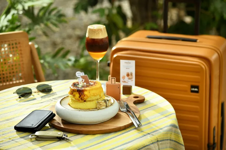 LOJEL將可口的焦糖布丁行李箱實體化，與成真咖啡推出限定套餐。品牌提供