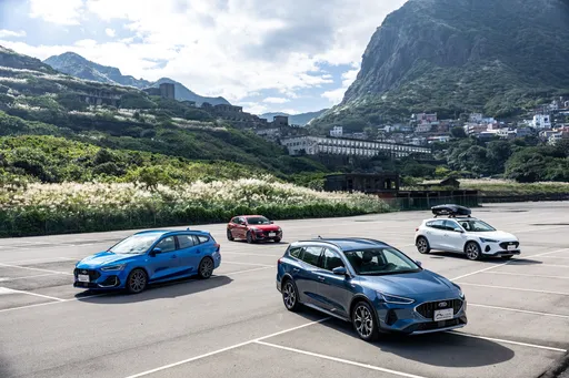 本月買Ford Focus享74.9萬元起超值專案價 再免費升級 360°環景影像系統