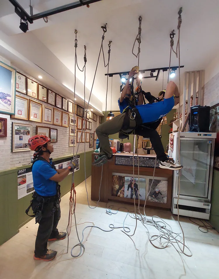 宋德威開設山野技能專長班，已經152期。凃建豐攝