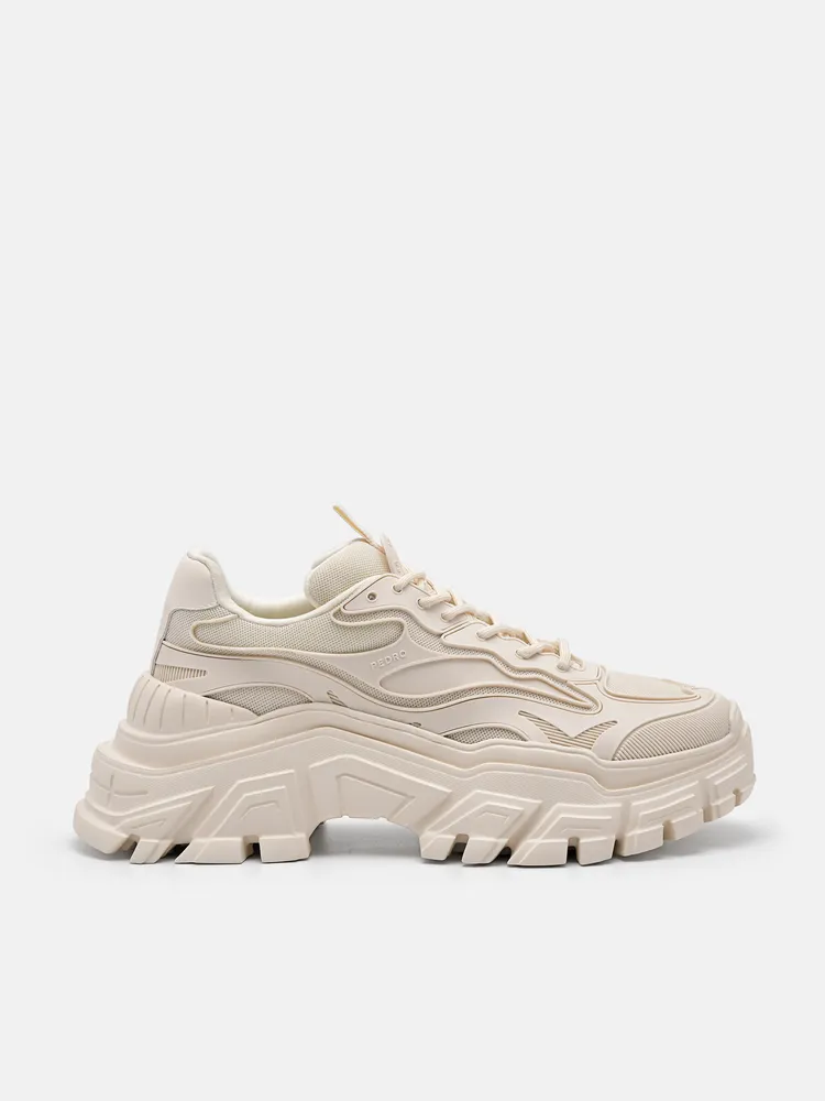 Summit運動鞋，3390元。品牌提供