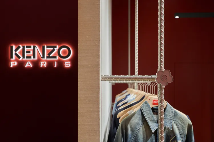 KENZO在板橋大遠百設立品牌形象店。品牌提供