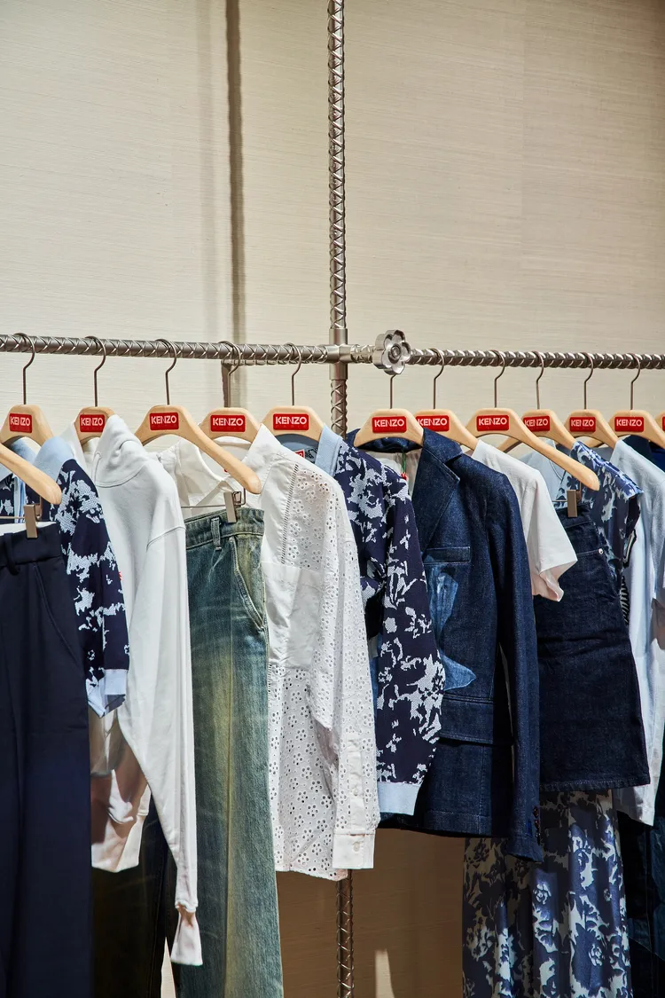 早秋系列商品以遙遠銀河星球為想象。品牌提供