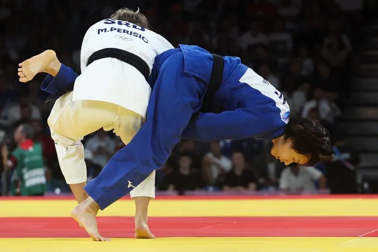 連珍羚(右)止步16強。   中央社