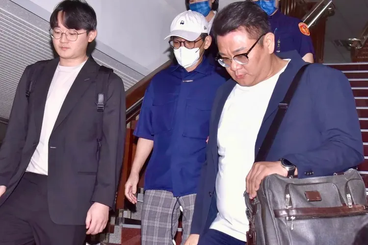 黃子佼因持有7部未成年少女性愛影像被起訴，昨赴北檢開庭。特勤中心攝