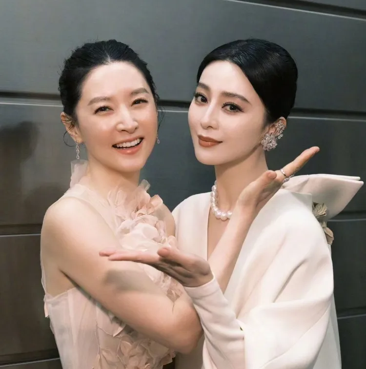 ▲李英愛的顏值絲毫不輸小她11歲的范冰冰。（photo from IG/leeyoungae0824）