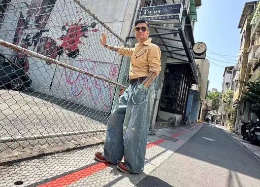 孫興否認落魄當工頭「玩玩而已」 前妻林美貞歡迎入住:何必計較?