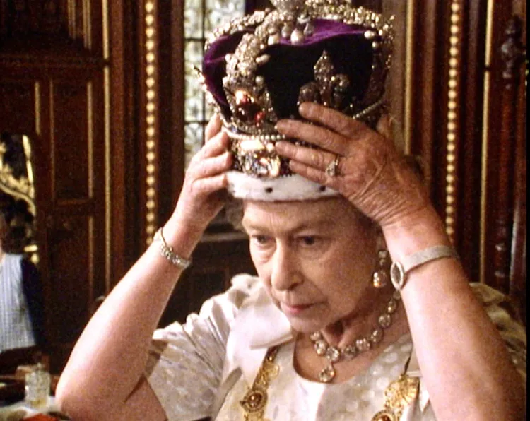 跨越2世紀、在位70年《天生女王》伊莉莎白二世過世成絕響。海鵬提供