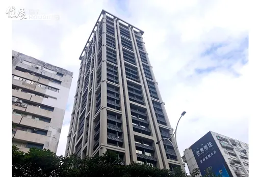 北市先建後售豪宅 「首泰信義」單坪成交最高211.8萬元