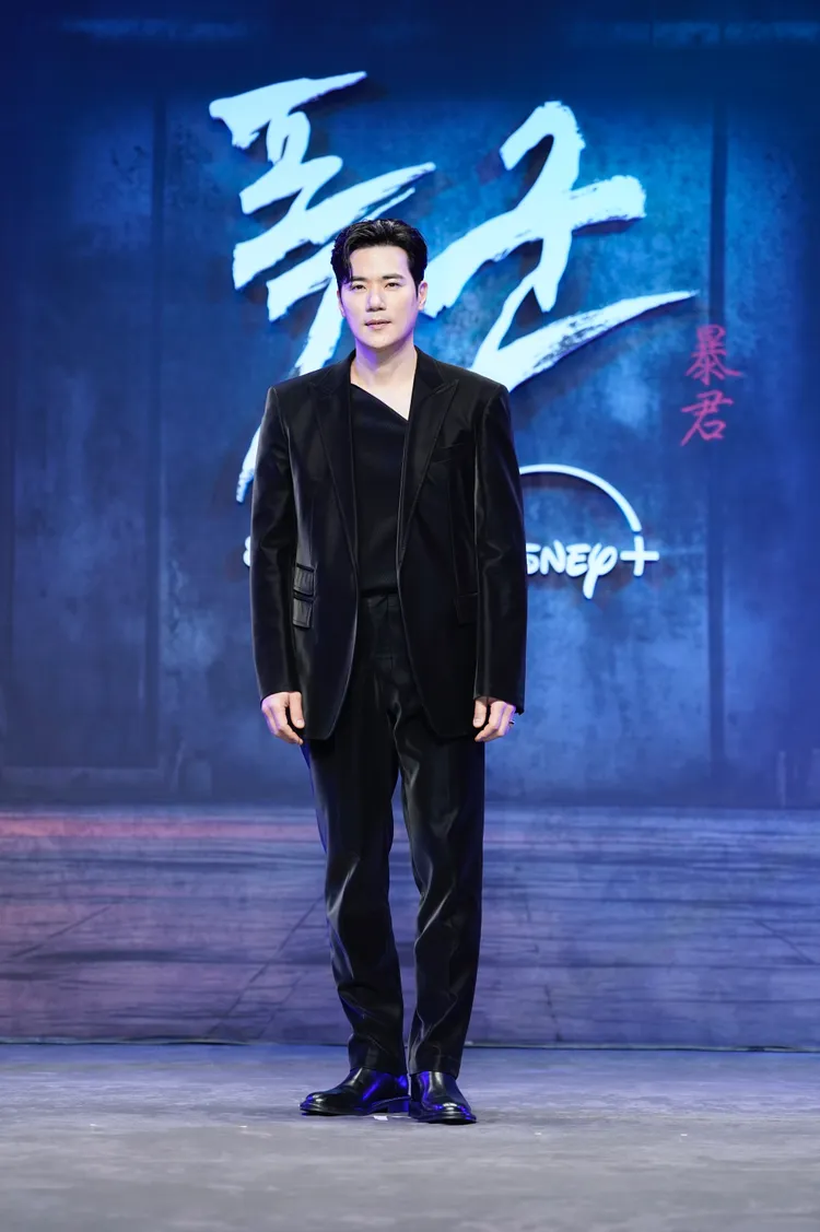 金剛于開玩笑說與金宣虎從《貴公子》到《暴君》，關係都不好。Disney+提供