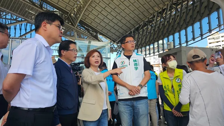 民進黨立委何欣純今天邀請立院交通委員會、交通部長李孟諺等人會勘中捷相關路線規劃。何欣純提供