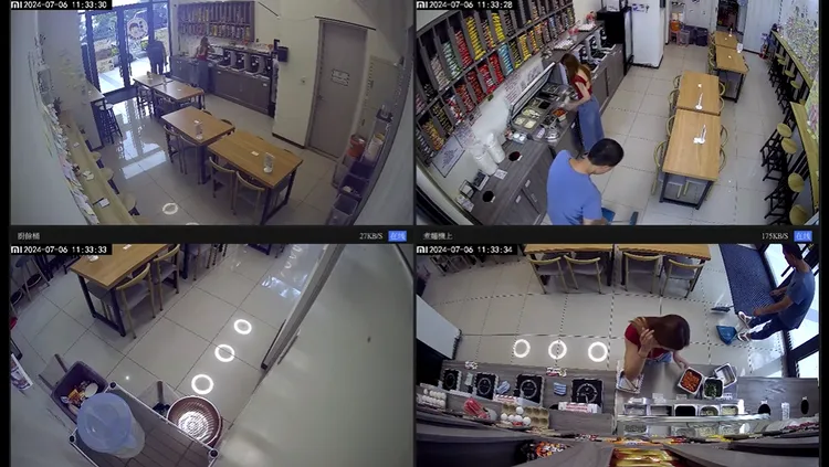 老闆娘補食材時多次撥頭髮。翻攝店家YouTube