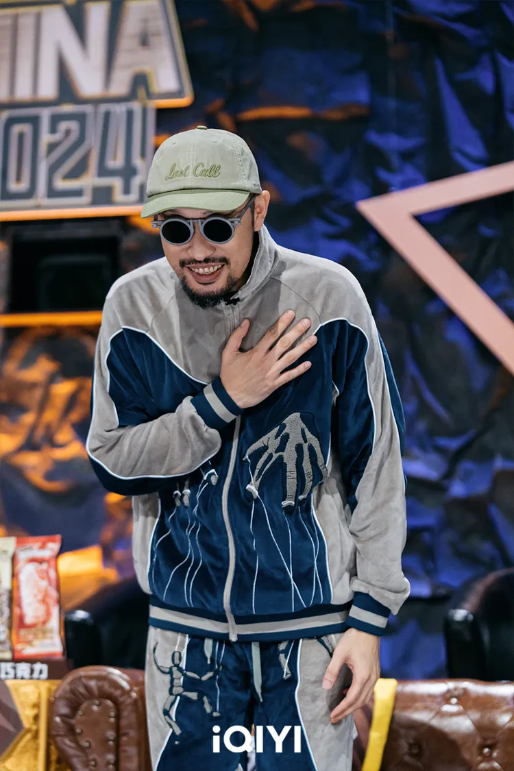 熱狗直呼冠軍難拿，明年等他來。愛奇藝提供