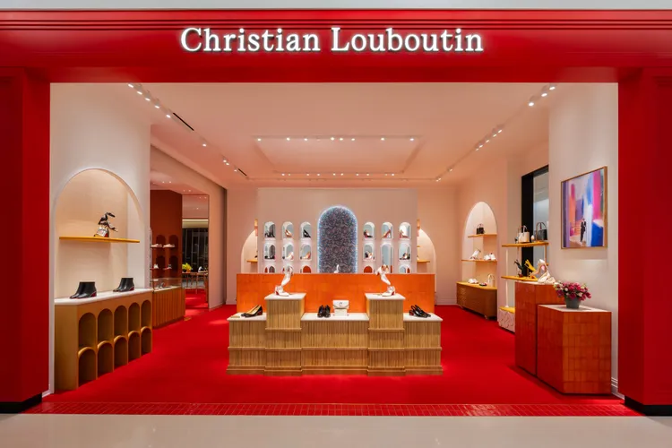 Christian Louboutin在SOGO復興館開設全新專門店。品牌提供