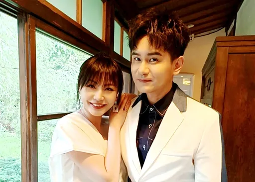 已婚歌手跟學妹再續舊情 靠「舌頭轉七圈」感情維繫13年