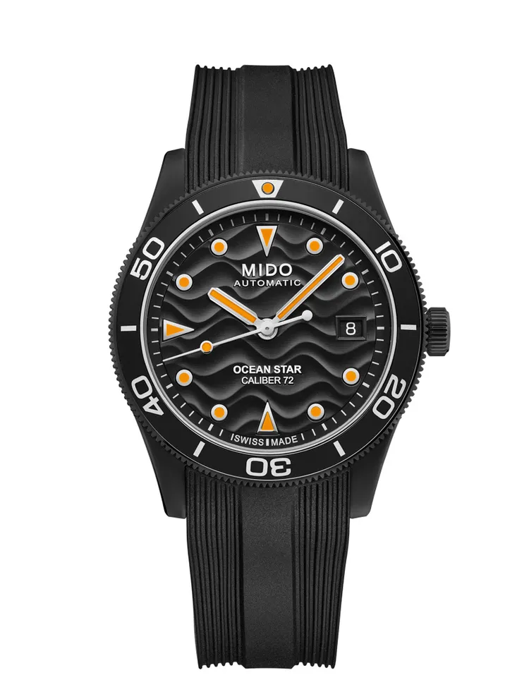 MIDO Ocean Star 39海洋之星系列自動腕錶，39mm，緞面拋光不鏽鋼錶殼，黑色漸變波浪/沙漠波紋錶盤，橡膠錶帶，Caliber 72自動上鍊機芯，動力儲存72小時，防水深度200米，3萬8200元。品牌提供