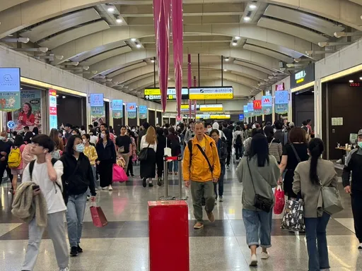 台中以南百貨仍有正常營業 館內影城不同步