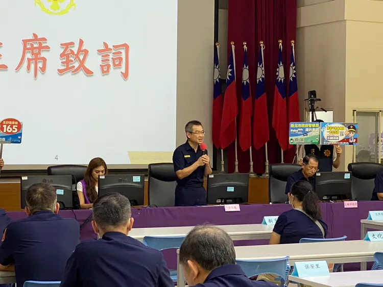 分局長黃國政進行宣導。警方提供