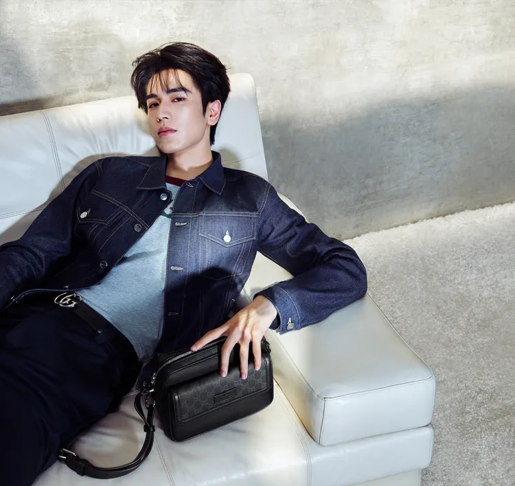 GUCCI BLEND肩背包，6萬5900元。品牌提供