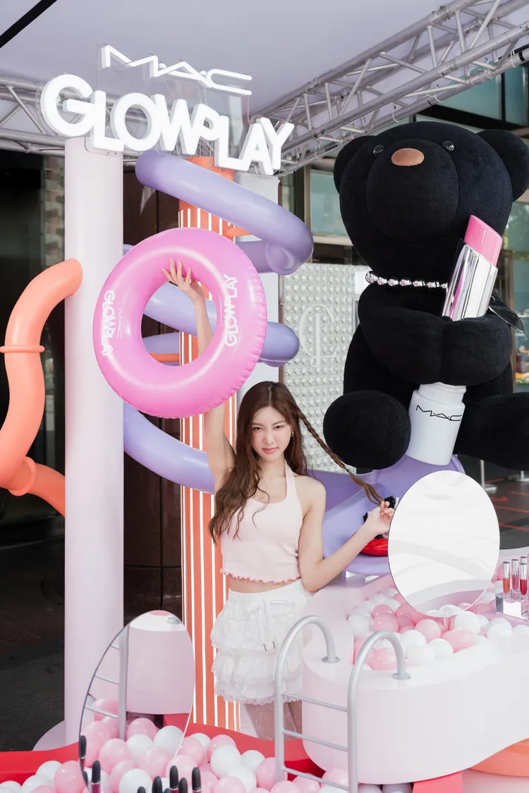 巨型抱抱熊Q寶是一大拍照亮點。品牌提供