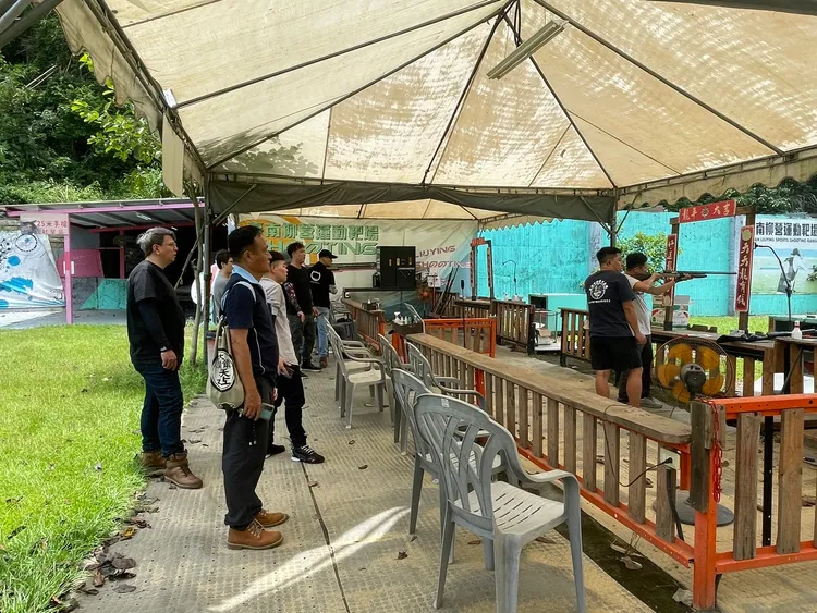 靶場提供民眾射擊體驗，也有選手會來練習。取自柳營靶場臉書