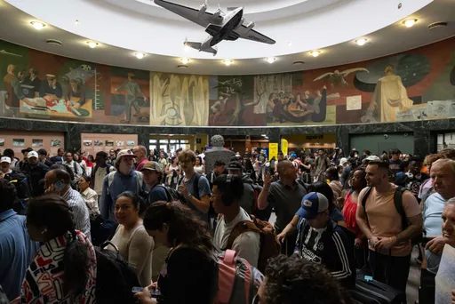 全球IT系統大當機 世界大戰網攻陰謀論瘋傳