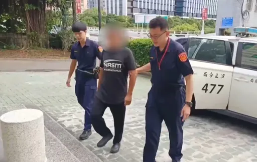 偷商家待修冷氣「賣力推3公里」銷贓遭拒收 笨賊騎車奔資收場露餡遭逮