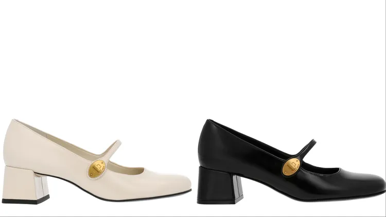 金屬釦粗跟瑪莉珍鞋，各2190元。品牌提供