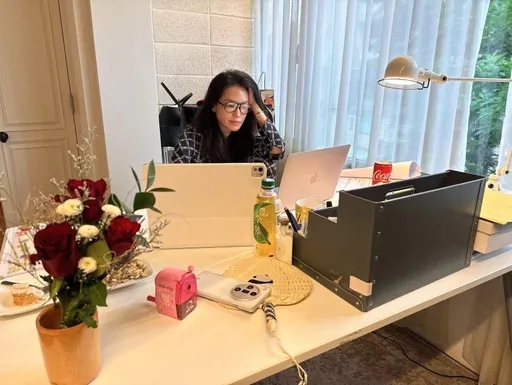 舒淇颱風天辦公照曝光 桌上1亮點網歪樓喊可愛