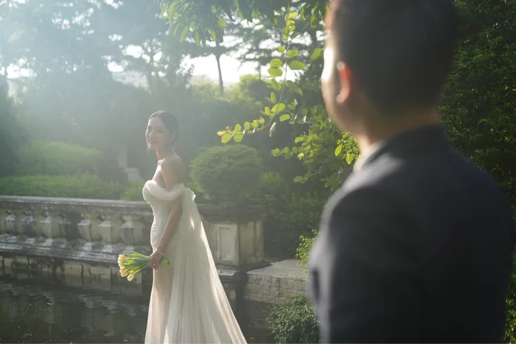 外派越南10年的網紅Michael Tang分享娶到明星臉越妻故事。Michael Tang提供