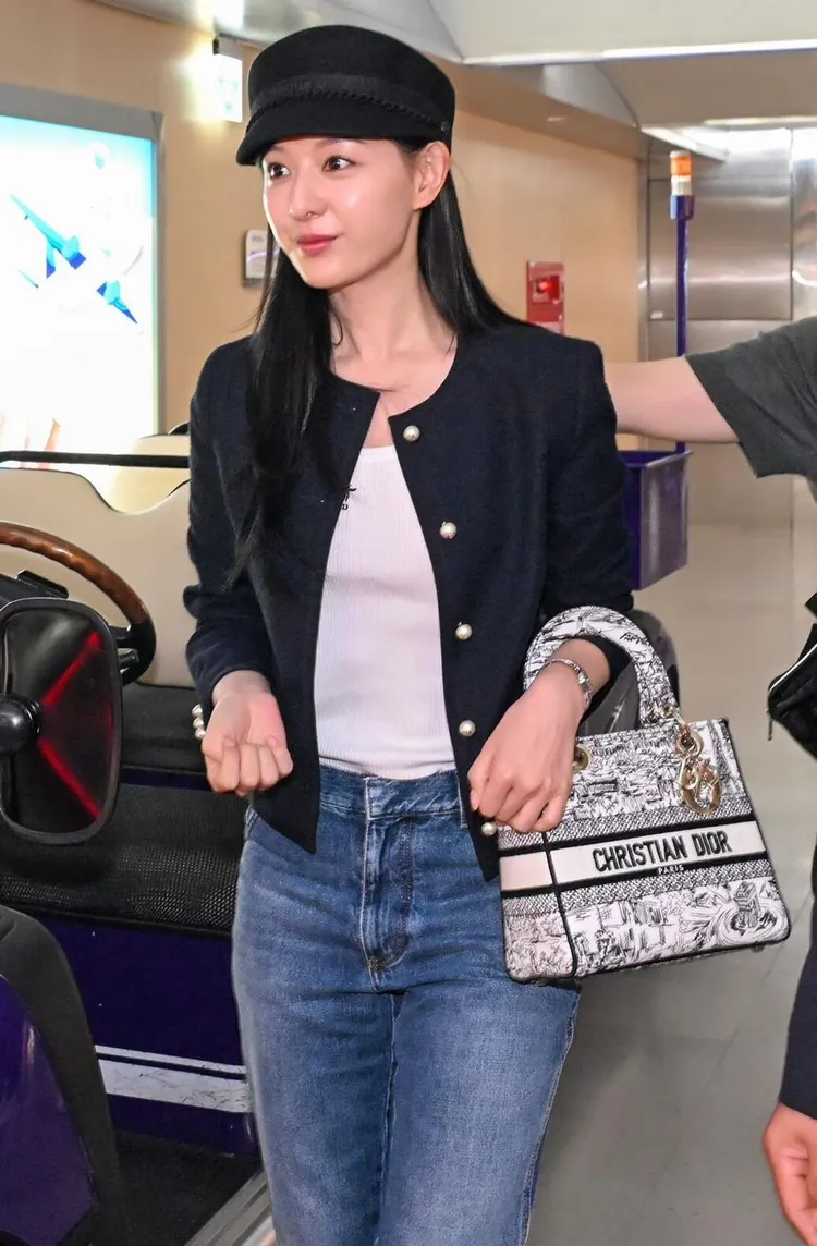 金智媛6月底為DIOR活動首度來台。翻攝桃園機場記者聯誼會提供