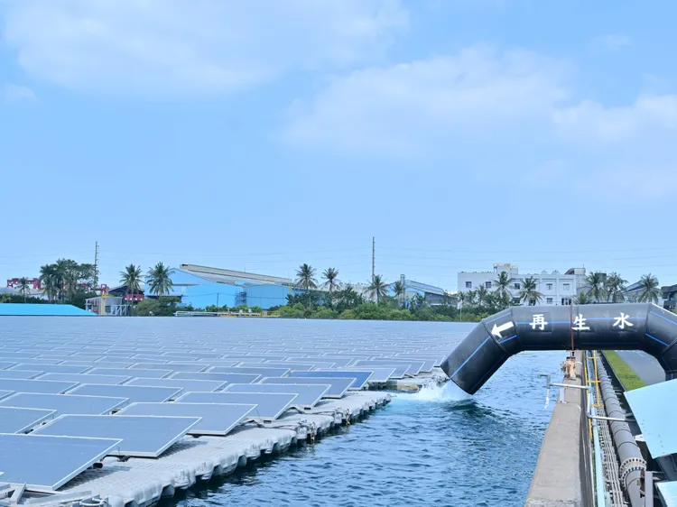 中鋼集團太陽光電系統截至今年6月底的建置量已達100.1MW，期許2032年前達成120 MW之總設置規模。中鋼提供