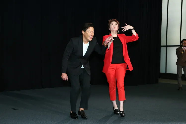 劉曉憶（右）與江宏恩在《願望》演夫妻。張瑞振攝