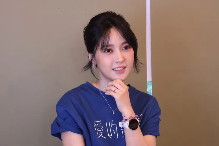 大元遇過很多劈腿的。莊宗達攝