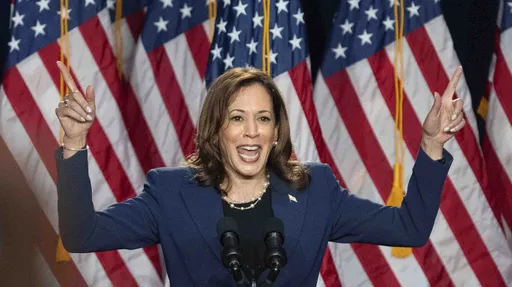 有总统气场了！？贺锦丽首场造势展魄力　痛批川普想让美国倒退噜