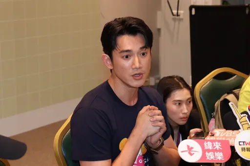 吳慷仁轟柴智屏後首現身 被指不爽邵雨薇脫衣傻眼:我都拍《破浪男女》了耶