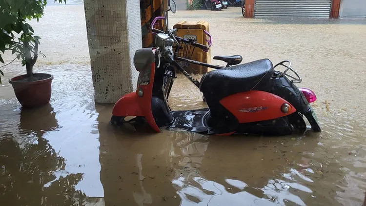 翻攝自李明賢臉書