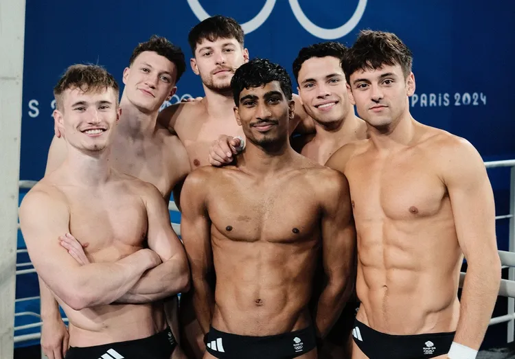 戴利和隊友合照超養眼。  翻攝tom daley臉書