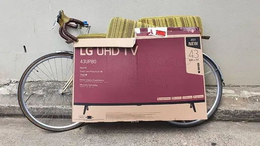 拾荒年收入142萬元 30歲男專逛富人區撿到數千件垃圾寶貝