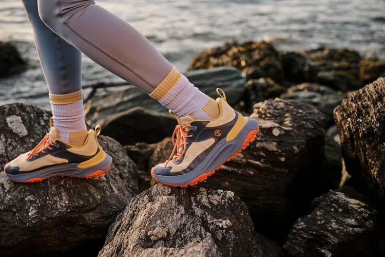 Motion Access健行鞋擁有良好抓地力以及透氣性。品牌提供