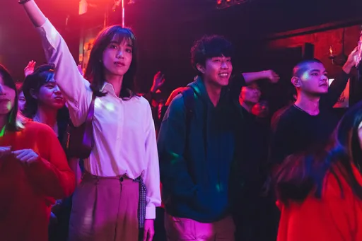 陈庭妮遭劈心碎 蔡凡熙带她看Tizzy Bac助攻恋爱