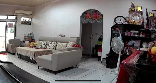 独家实测｜安装监视器　赫然发现别人家内部也看光光！还能监听对话