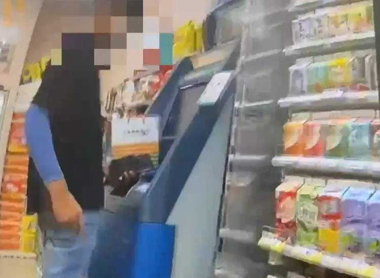 警方發現車手提款。警方提供