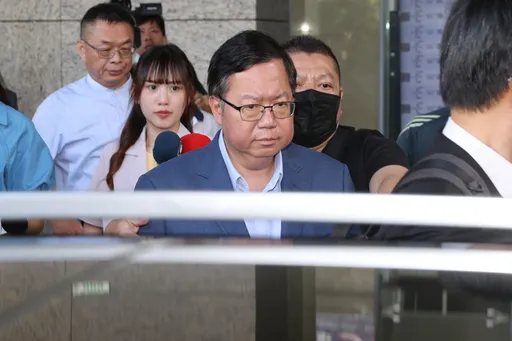 鄭文燦案竟一箭七鵰! 學者:賴清德已掌「倚天劍+屠龍刀」