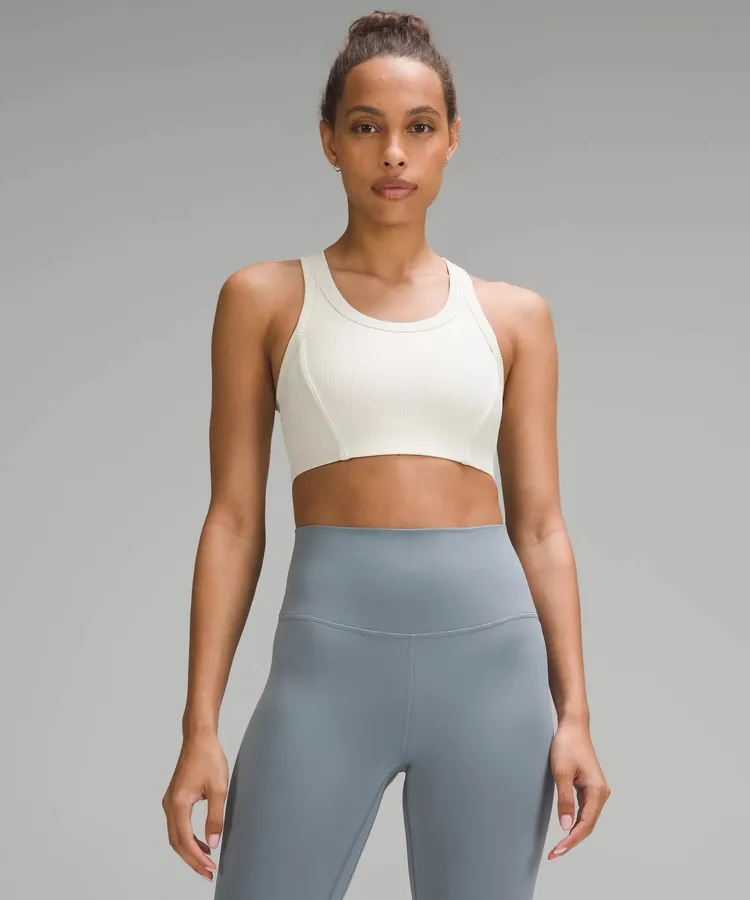 Nulu羅紋圓領瑜伽運動內衣，2280元。品牌提供