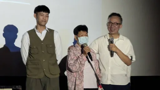 許常德挺陳盈潔　「自己的人生自己破浪」音樂會　台南全美戲院開唱