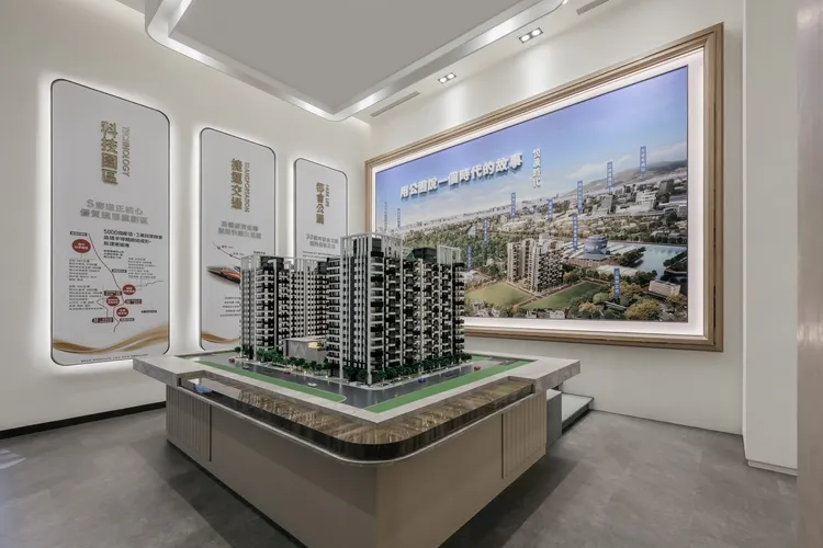 高雄新市鎮目前鮮少有2房含車位新案，產品具備獨特性。泰郡提供